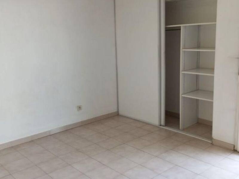 Maison à louer, 22m², MARSEILLE 5E