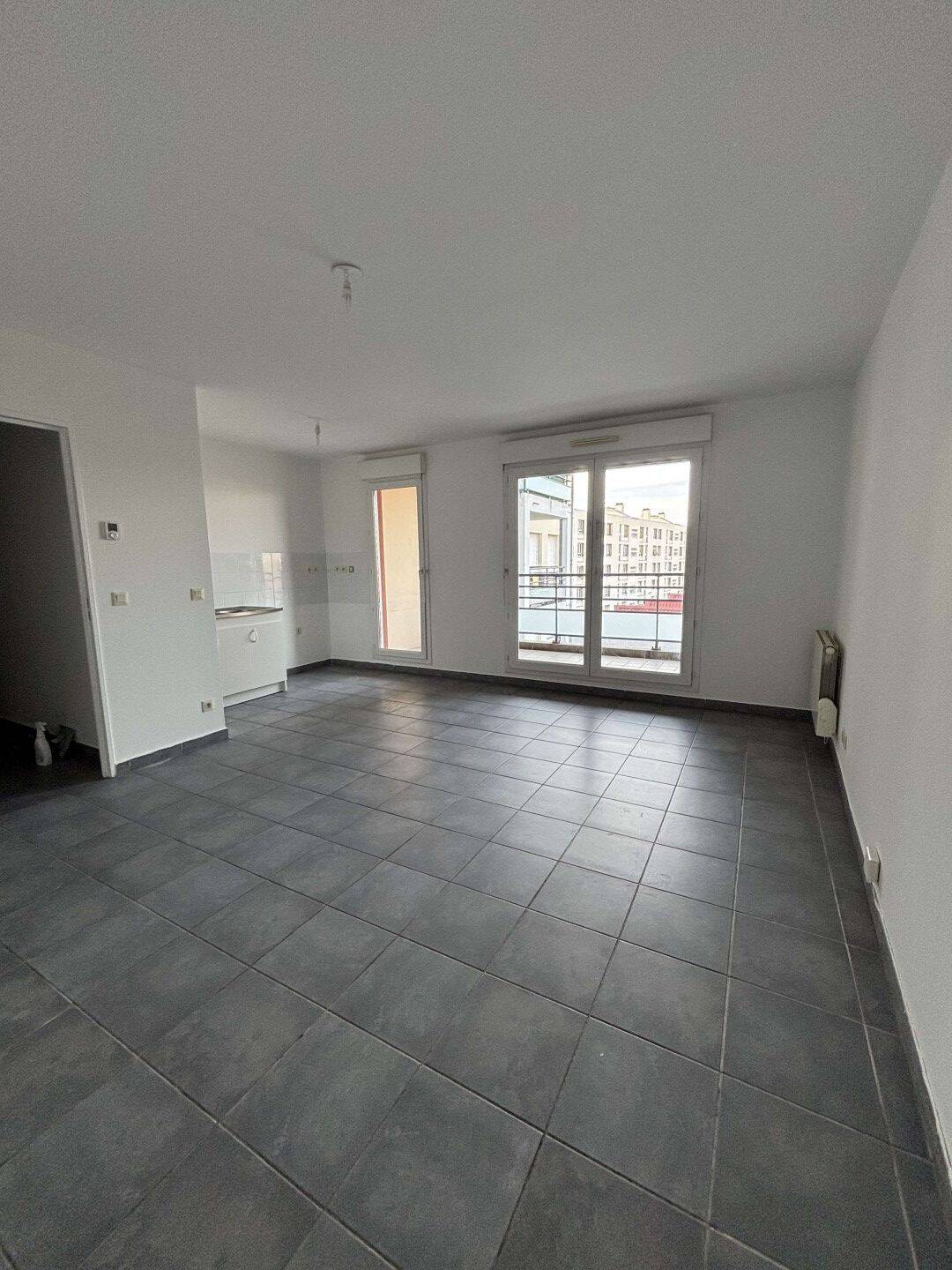 Maison à louer, 67m², VENISSIEUX