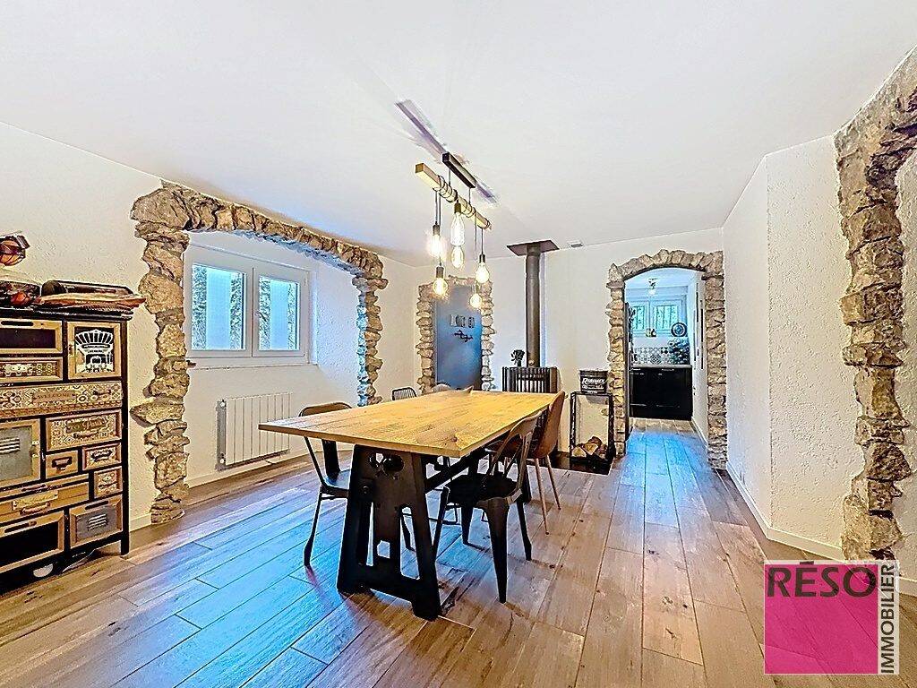 Maison à vendre, 157m², SAINT CERGUES