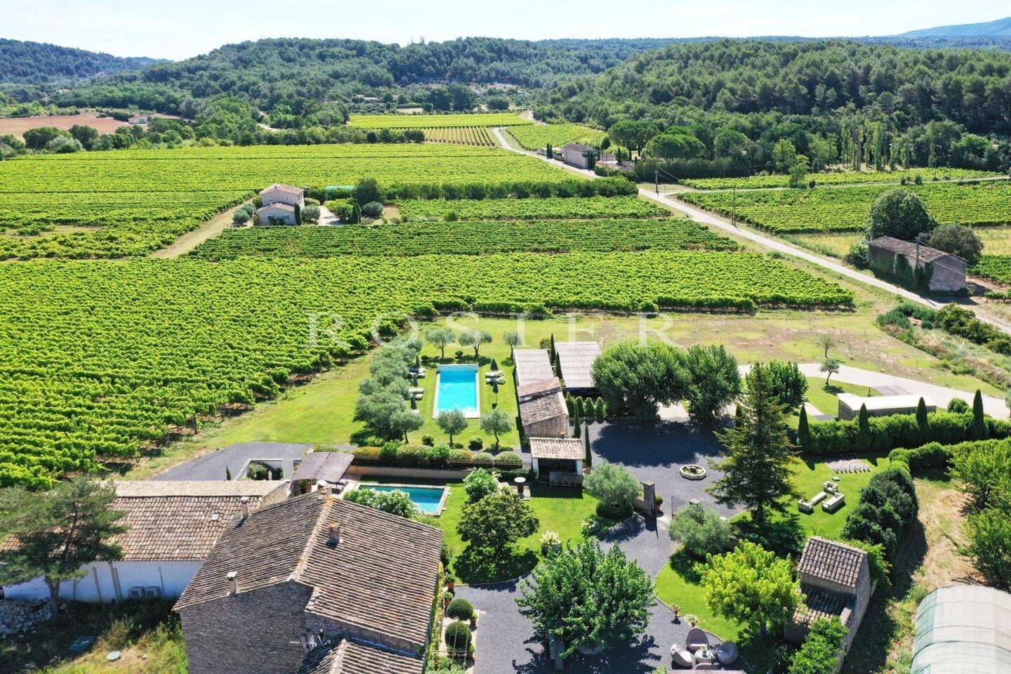 Maison à vendre, 380m², MENERBES