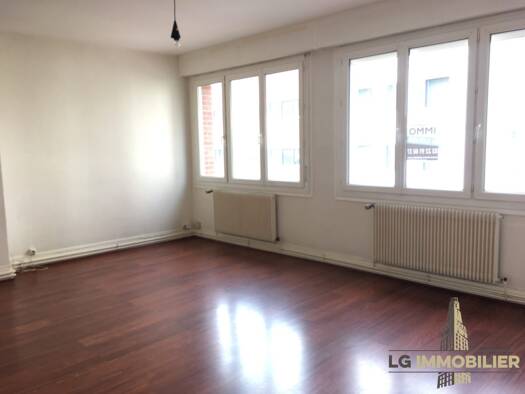 Appartement à louer 750 € 3 pièces 2 chambres 60 m² 1er étage Amiens 80000