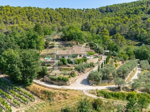 Villa à vendre 675 000 € 4 pièces 3 chambres 120 m² 3 955 m² de terrain Mollans-sur-Ouvèze 26170