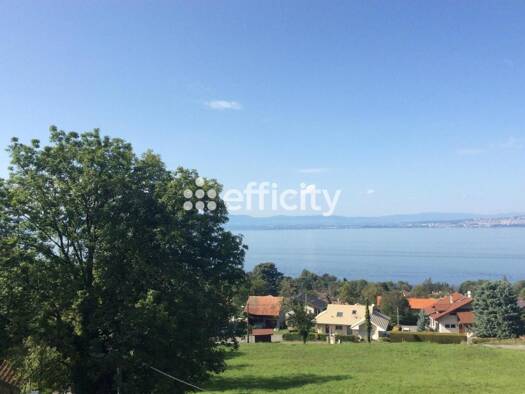Maison à vendre 555 000 € 8 pièces 6 chambres 200 m² 400 m² de terrain Lugrin 74500
