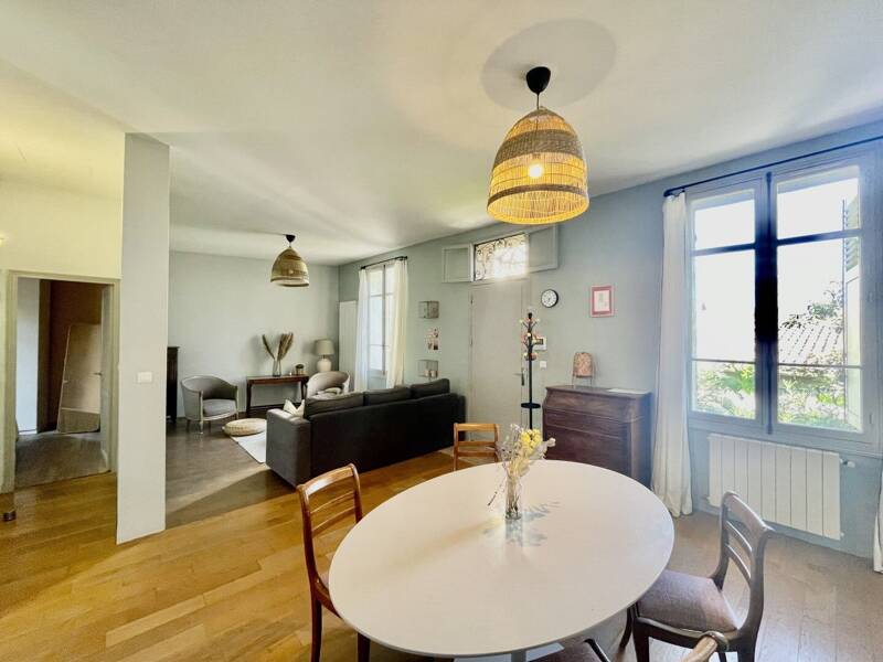Maison à louer, 88m², MARSEILLE 6E