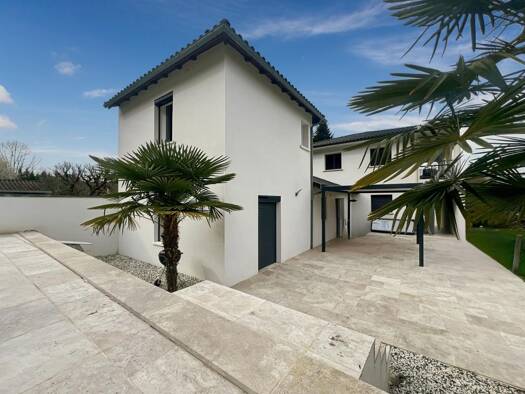 Villa à vendre 323 300 € 4 pièces 3 chambres 183 m² 1 402 m² de terrain Marsac-sur-l'Isle 24430