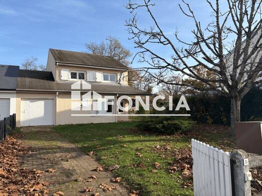 Maison à vendre 121 500 € 5 pièces 4 chambres 101 m² Ouzouer-sur-Loire 45570