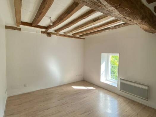 Appartement à louer 507 € 2 pièces 1 chambre 29 m² Étage 1/1 Goussonville 78930