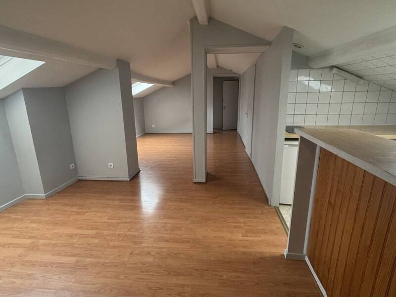 Maison à louer, 32m², TASSIN LA DEMI LUNE