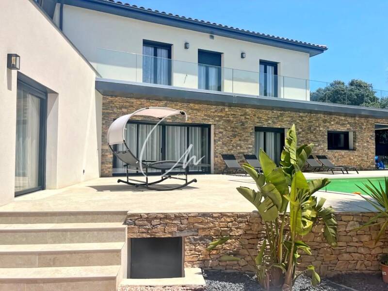 Maison à vendre, 187m², NIMES