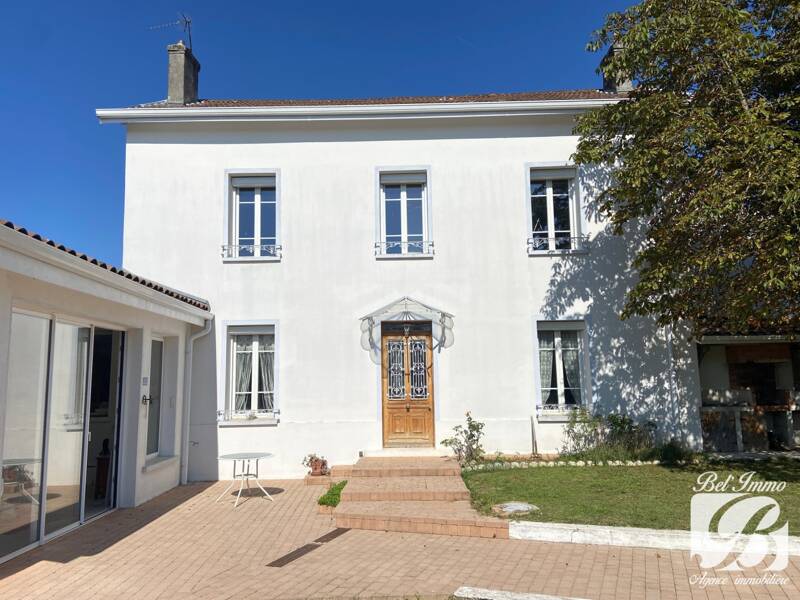 Maison à vendre, 262m², BELIGNEUX