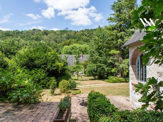 Maison à vendre 488 250 € 16 pièces 9 chambres 390 m² 16 115 m² de terrain Saint-Pierre-de-Varengeville 76480