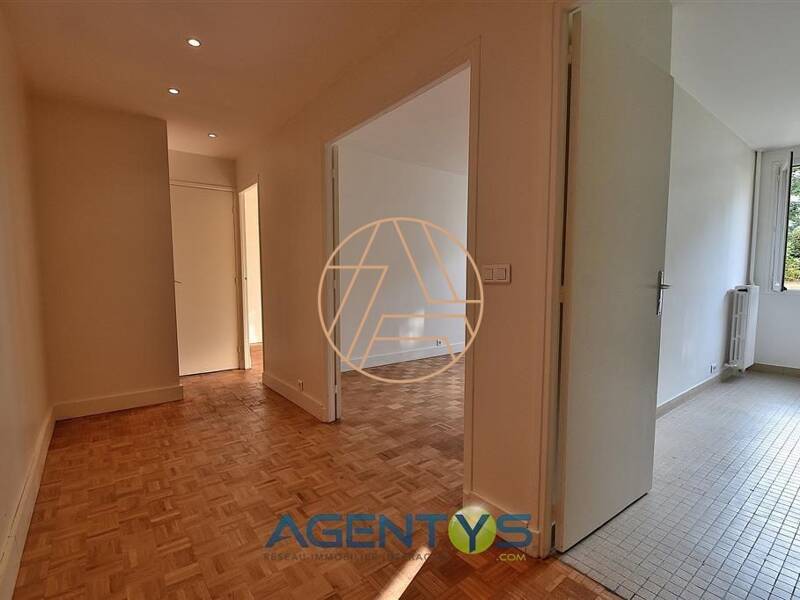 Maison à louer, 50m², SAINT MAUR DES FOSSES