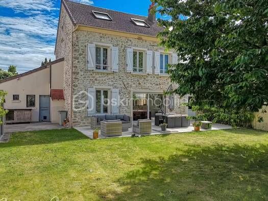 Maison à vendre 399 000 € 6 pièces 3 chambres 125 m² 534 m² de terrain Vémars 95470