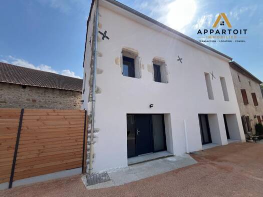 Maison à vendre 239 000 € 5 pièces 4 chambres 121 m² 45 m² de terrain Escurolles 03110