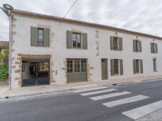 Appartement à vendre 164 000 € 3 pièces 2 chambres 59,5 m² Étage 1/1 Bazas 33430