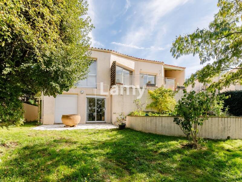 Maison à vendre, 165m², LA ROCHE SUR YON