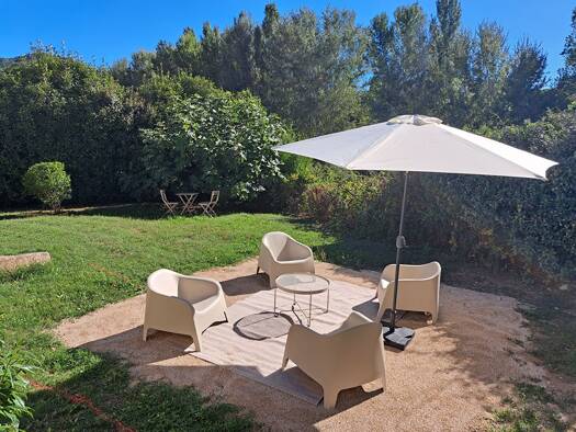 Maison à vendre 520 000 € 5 pièces 4 chambres 114 m² 700 m² de terrain Malaucène 84340