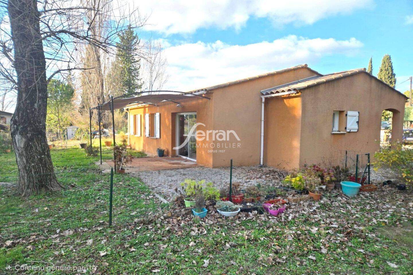 Maison à vendre, 77m², VILLECROZE