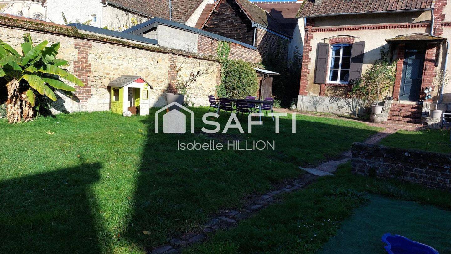 Maison à vendre, 194m², LA NEUVILLE EN HEZ
