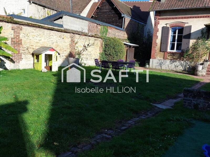 Maison à vendre, 194m², LA NEUVILLE EN HEZ