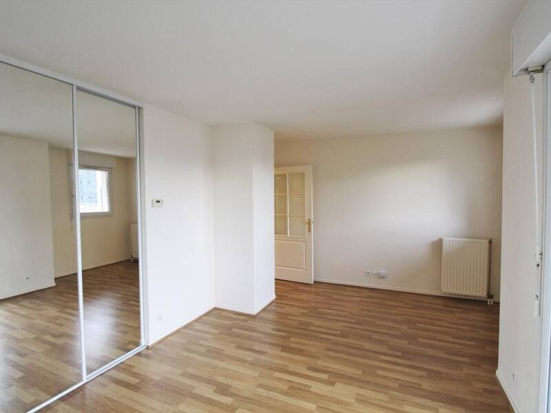 Maison à louer, 25m², COURBEVOIE