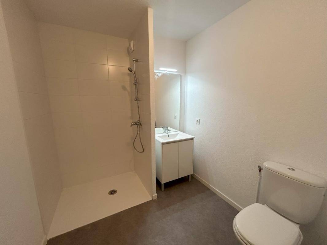 Maison à louer, 26m², LORMONT