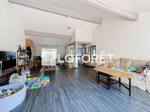 Maison à vendre 339 000 € 5 pièces 3 chambres 129,34 m² 643 m² de terrain Est Nandy 77176