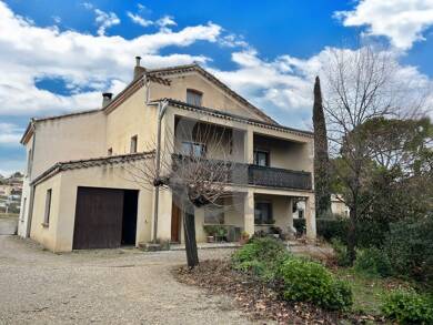 Villa à vendre 219 000 € 6 pièces 5 chambres 160 m² 758 m² de terrain Peripherie Nord Est Sud Est Nyons 26110
