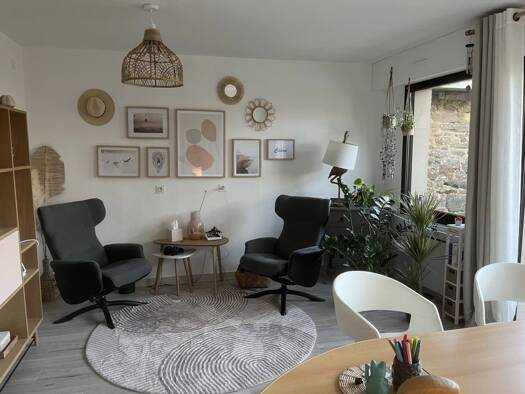 Immeuble à vendre 225 750 € 94,4 m² Mesnil-Roc'h 35720