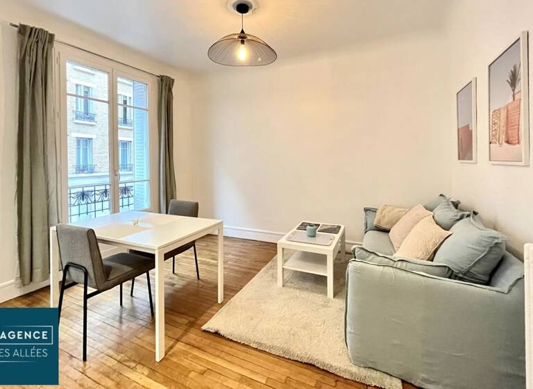 Appartement à louer 1 130 € 2 pièces 1<br/>chambre 33,6 m²<br/>superficie 1er<br/>étage Clichy 92110
