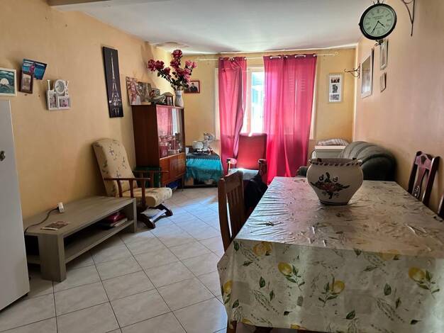 Maison à vendre 54 000 € 4 pièces 3 chambres 109 m² 55 m² de terrain Centre Ville Limoux 11300