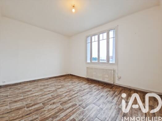 Appartement à vendre 90 000 € 3 pièces 2 chambres 65 m² RDC/2 Mignotte Migennes 89400