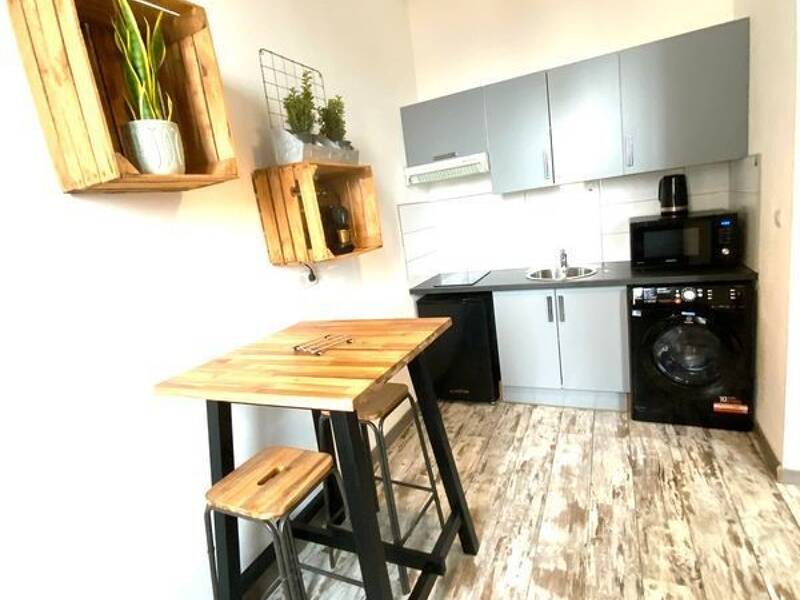 Maison à louer, 27m², MARSEILLE 6E