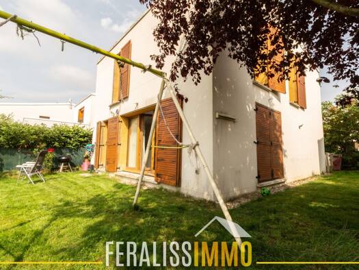 Maison à vendre 329 900 € 5 pièces 4 chambres 92 m² 244 m² de terrain Nord Menucourt 95180
