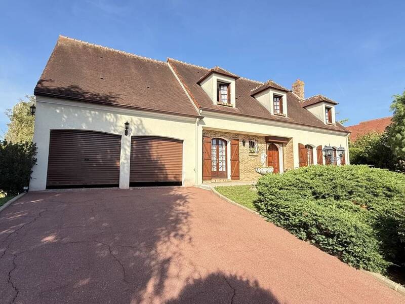 Maison à vendre, 203m², MONTSOULT