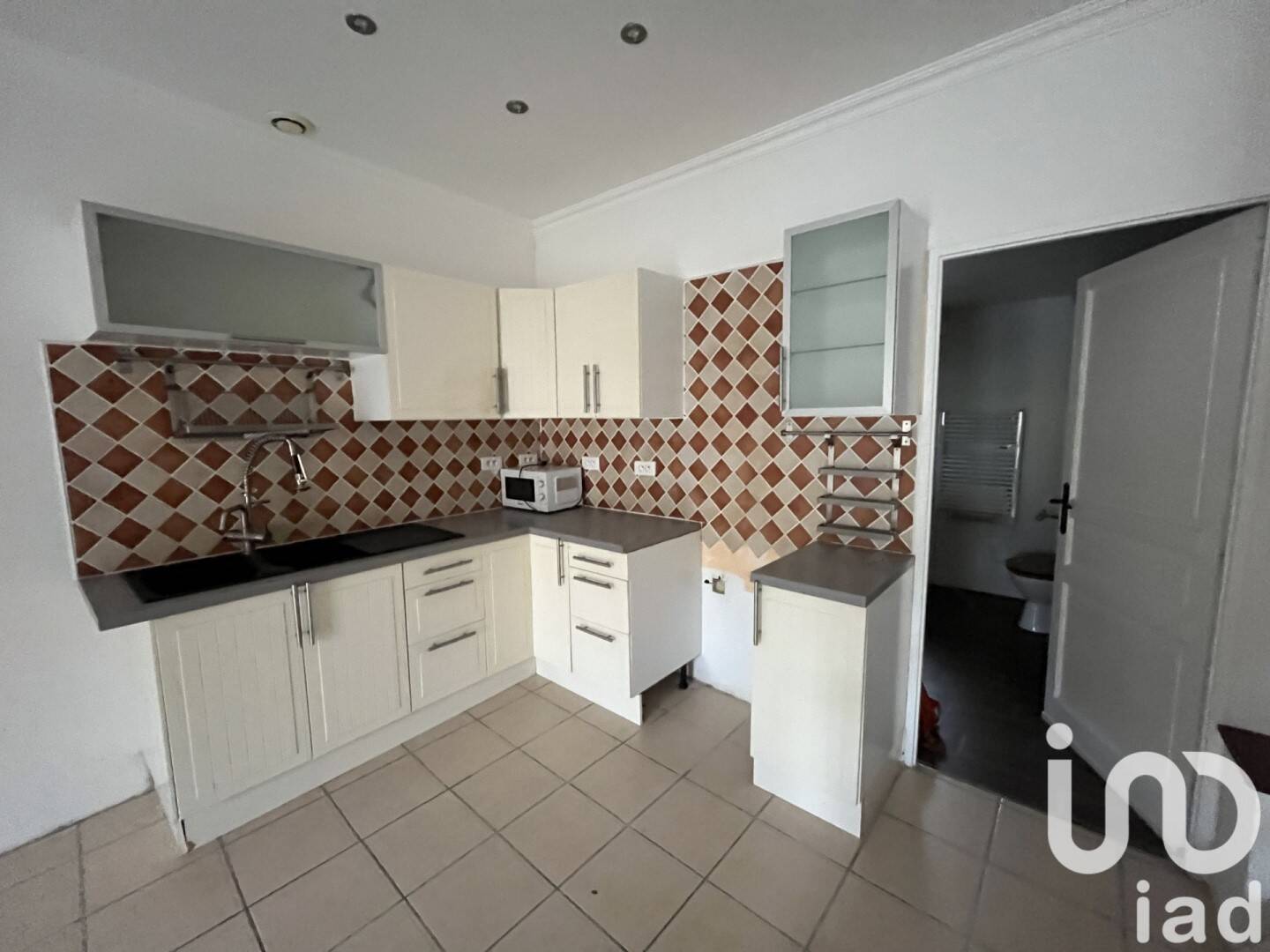 Maison à louer, 93m², LIVRON SUR DROME