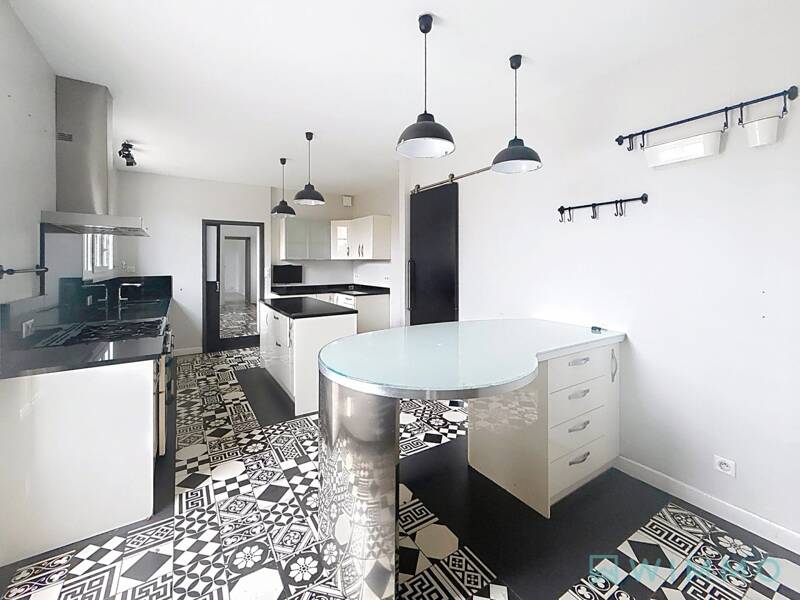 Maison à louer, 189m², GRADIGNAN