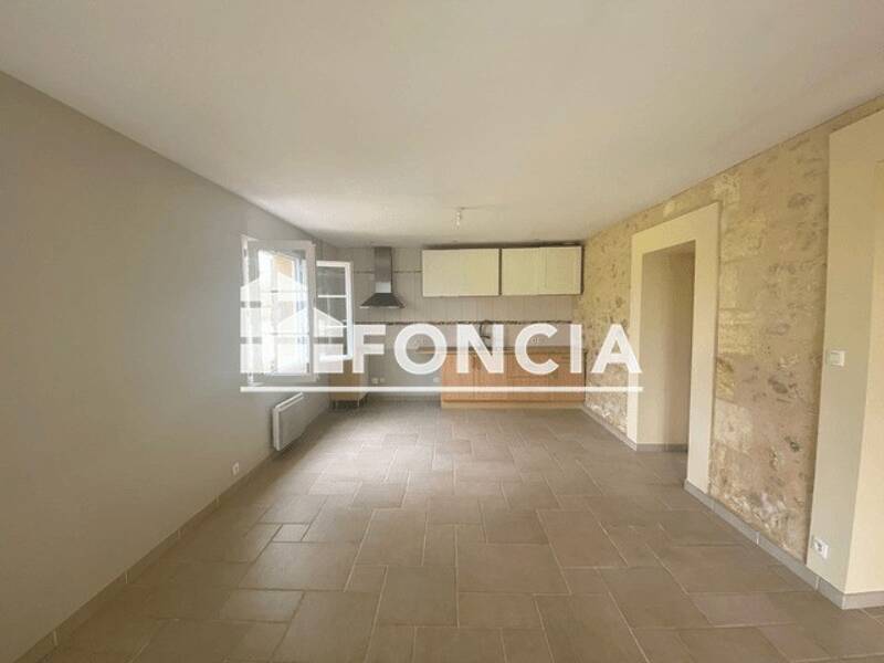 Maison à louer, 125m², TRESSES