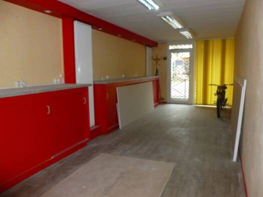 Boutique à louer 480 € 1 pièce 33 m² de surface de vente Bayon 54290