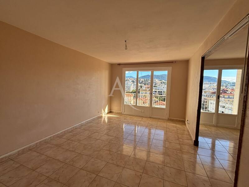 Maison à louer, 57m², NICE