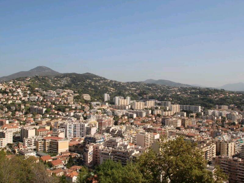 Maison à louer, 76m², NICE