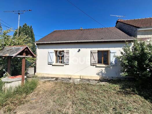 Maison à vendre 99 000 € 4 pièces 1 chambre 61,5 m² 1 533 m² de terrain Centre Soissons 02200