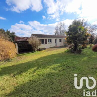 Maison à vendre 229 000 € 5 pièces 3 chambres 119 m² 5 759 m² de terrain Beurlay 17250