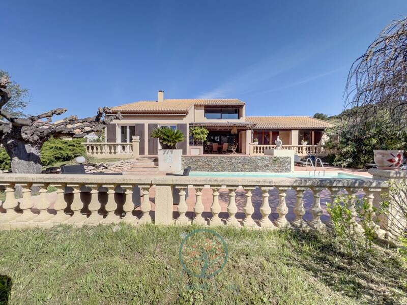 Maison à vendre, 210m², SAUSSET LES PINS