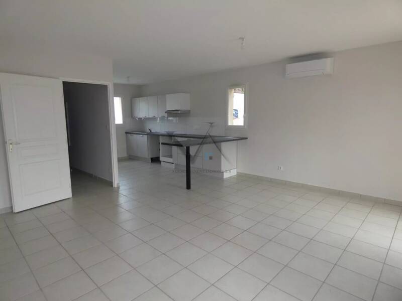 Maison à louer, 73m², MONTELIMAR