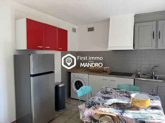 Maison à louer 600 € 3 pièces 2 chambres 66,8 m² Estagel 66310