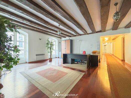 Appartement à vendre 590 000 € 6 pièces 4 chambres 158,9 m² 1er étage Dijon 21000