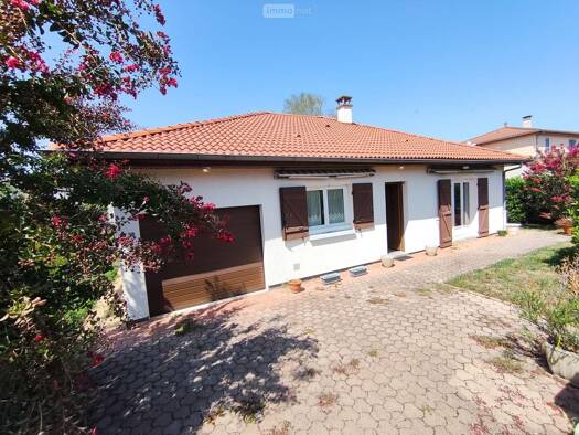 Maison de plain-pied à vendre 234 000 € 4 pièces 3 chambres 93,42 m² 460 m² de terrain Rochefort Gerzat 63360