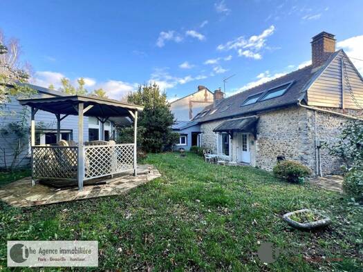 Maison à vendre 399 000 € 6 pièces 3 chambres 136,4 m² 682 m² de terrain Fiquefleur-Équainville 27210