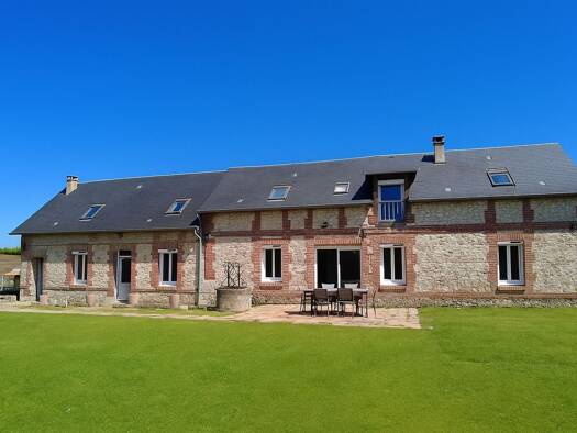 Maison à vendre 261 000 € 7 pièces 4 chambres 164 m² 1 526 m² de terrain Daubeuf Pres Vatteville 27430